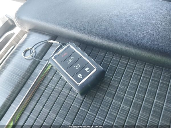 2024 JEEP WAGONEER L SERIES II 4X4 — I11