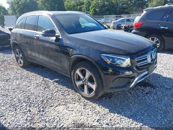 2018 MERCEDES-BENZ GLC 300 4MATIC — I1