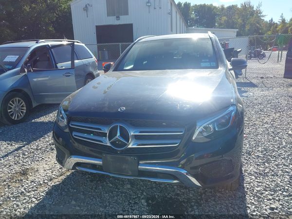 2018 MERCEDES-BENZ GLC 300 4MATIC — I115