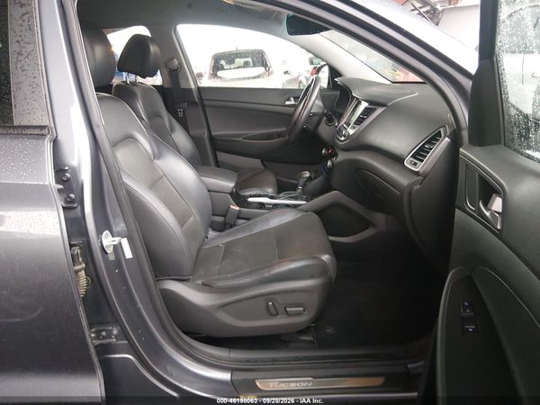 2016 HYUNDAI TUCSON LIMITED — I5