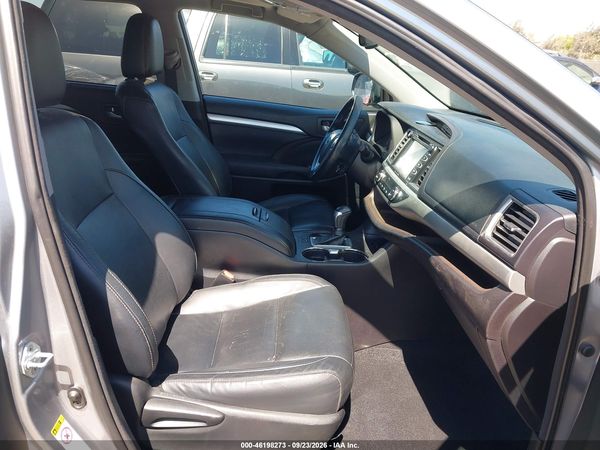 2016 TOYOTA HIGHLANDER XLE — I5