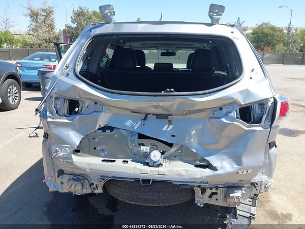 2016 TOYOTA HIGHLANDER XLE — I6