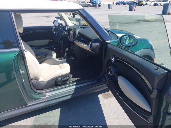 2013 MINI HARDTOP COOPER — I5