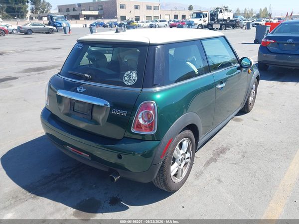 2013 MINI HARDTOP COOPER — I13