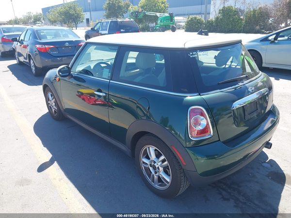 2013 MINI HARDTOP COOPER — I152