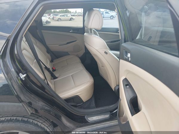 2016 HYUNDAI TUCSON LIMITED — I8