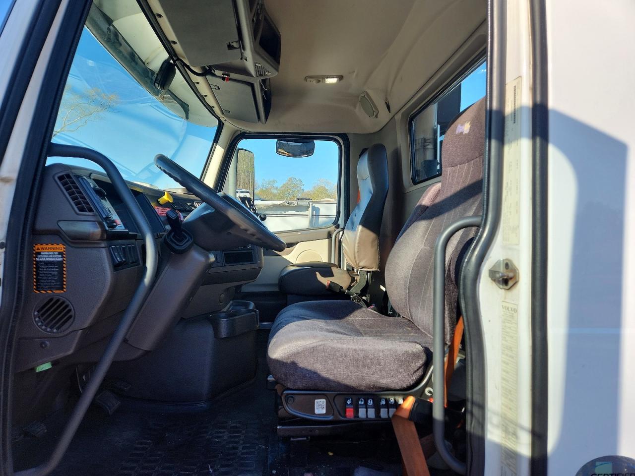 2018 VOLVO VNL