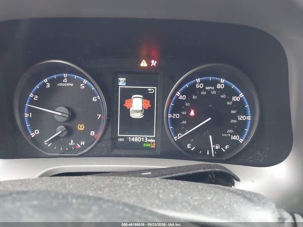 2017 TOYOTA RAV4 XLE — I7