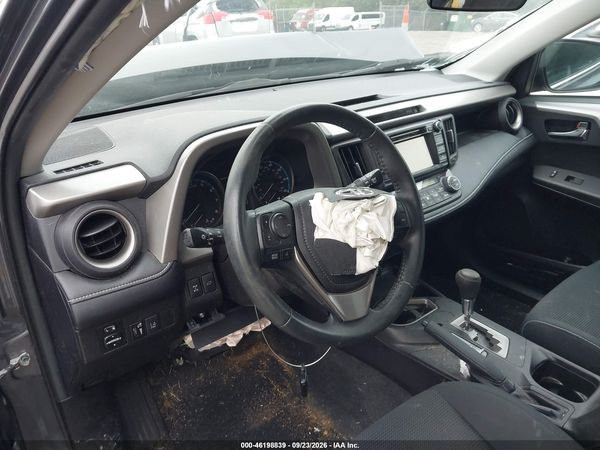 2017 TOYOTA RAV4 XLE — I152