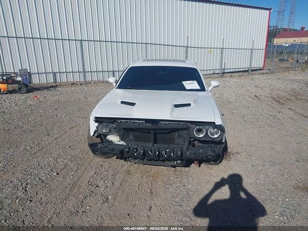 2015 DODGE CHALLENGER SXT PLUS OR R/T — I115