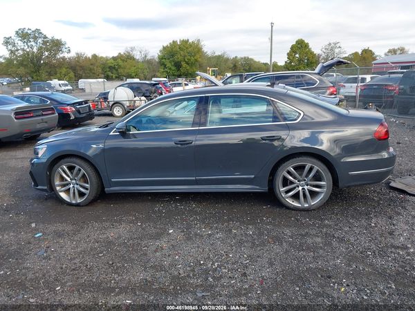 2017 VOLKSWAGEN PASSAT 1.8T R-LINE — I117