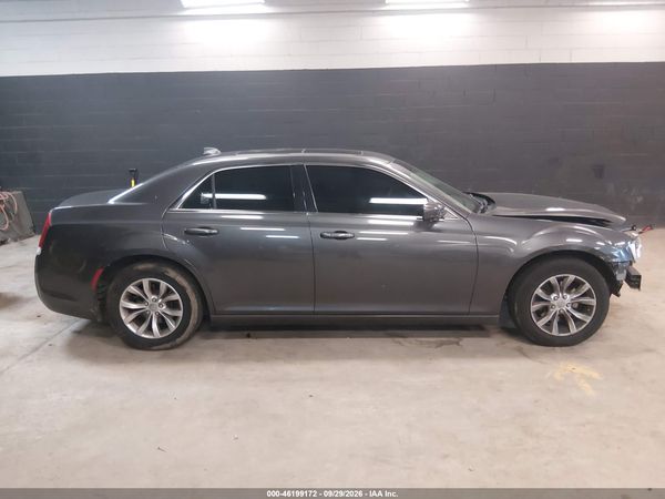 2015 CHRYSLER 300 LIMITED — I116