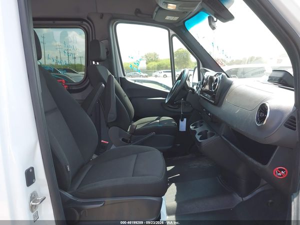 2025 MERCEDES-BENZ SPRINTER 2500 — I5