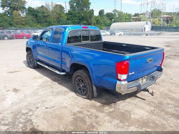 2017 TOYOTA TACOMA SR5 V6 — I3