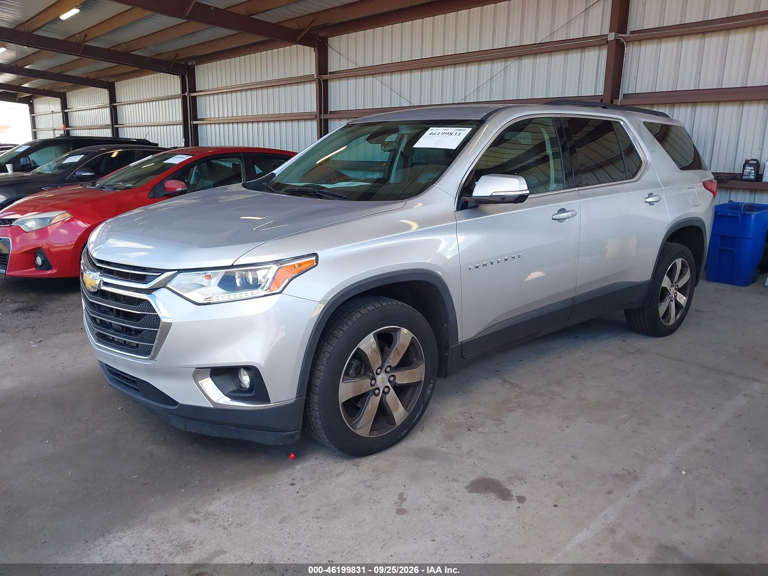 2020 CHEVROLET TRAVERSE FWD LT LEATHER — I2