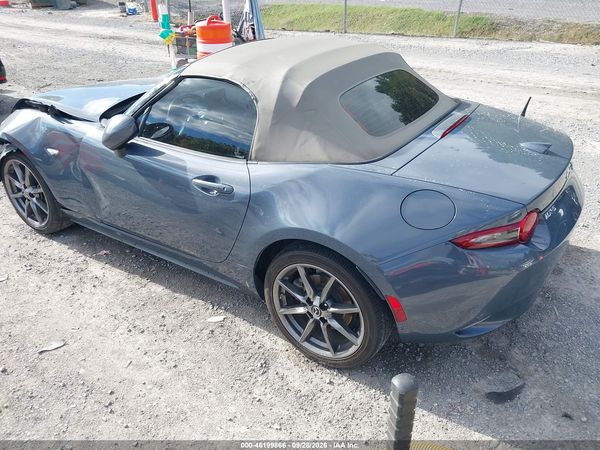 2020 MAZDA MX-5 MIATA GRAND TOURING — I3
