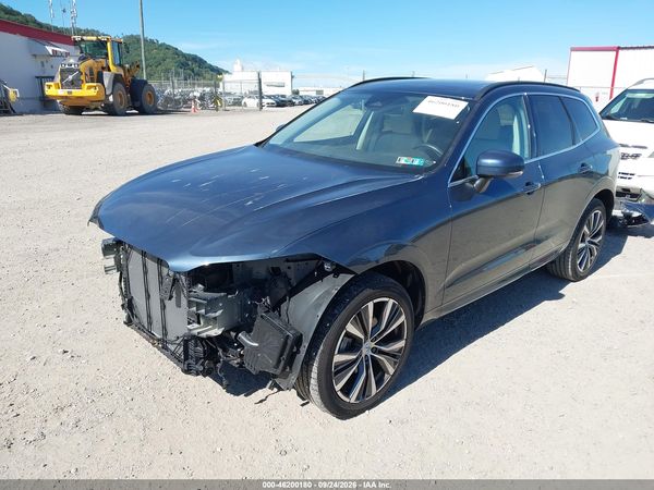 2022 VOLVO XC60 — I2