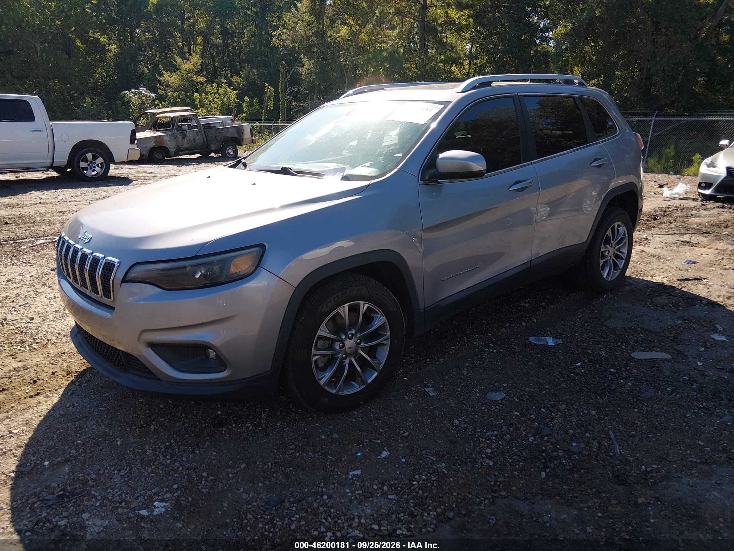 2019 JEEP CHEROKEE LATITUDE PLUS FWD — I2
