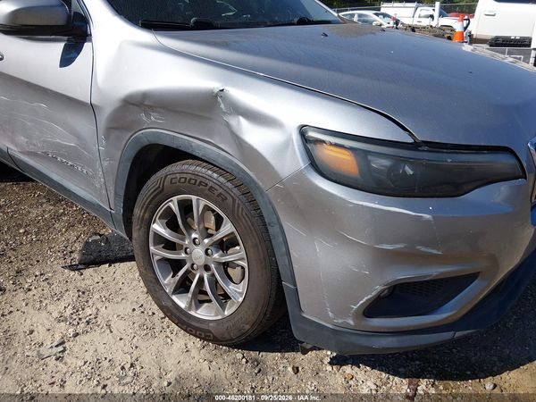 2019 JEEP CHEROKEE LATITUDE PLUS FWD — I6