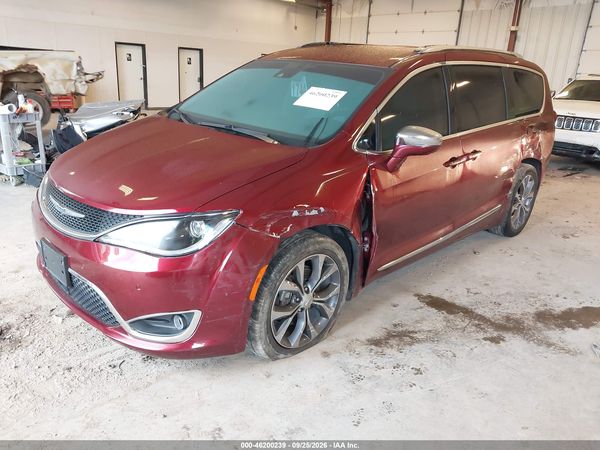 2018 CHRYSLER PACIFICA — I2