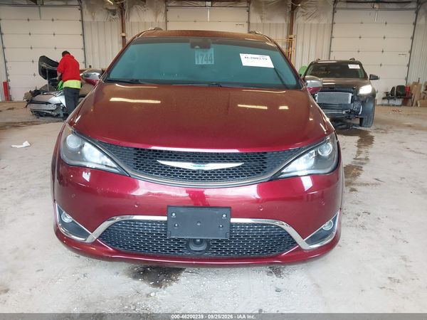 2018 CHRYSLER PACIFICA LIMITED — I115