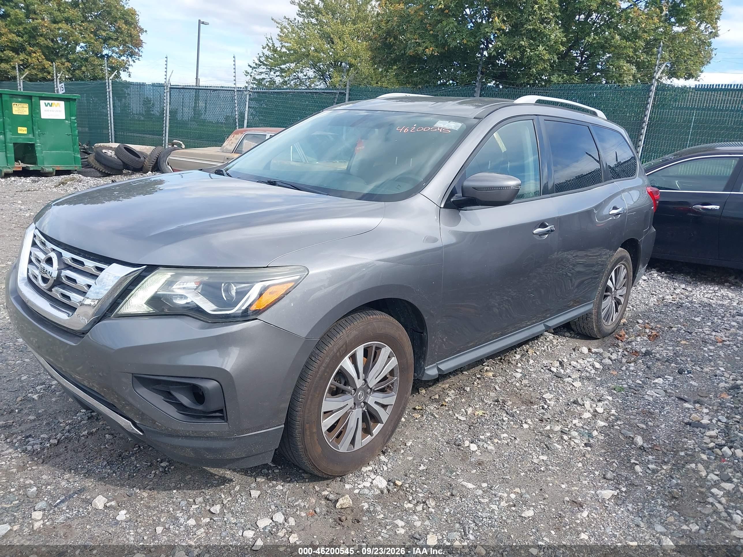 2018 NISSAN PATHFINDER SV — I2