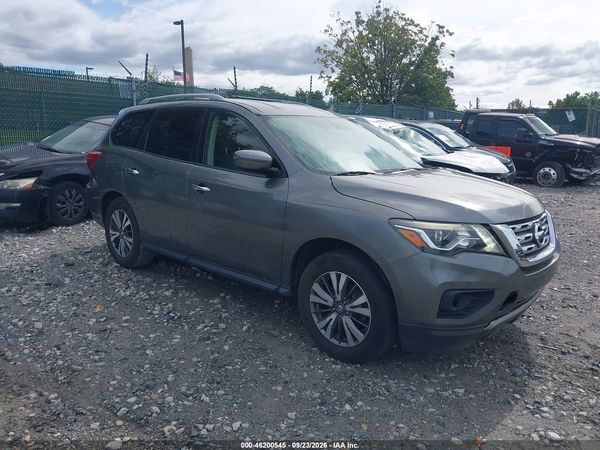 2018 NISSAN PATHFINDER SV — I1