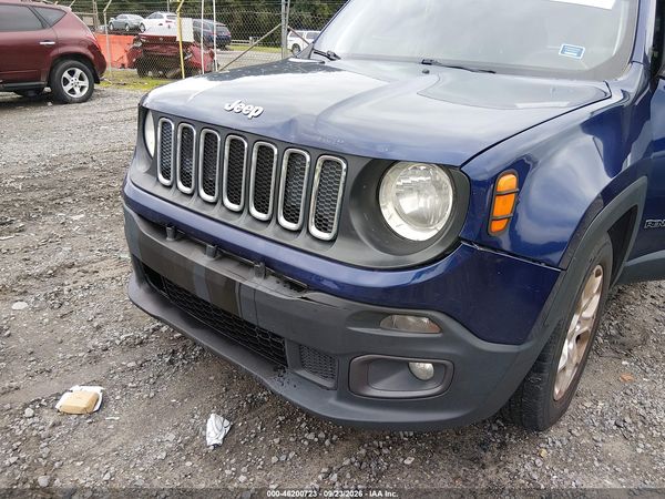 2018 JEEP RENEGADE LATITUDE FWD — I6
