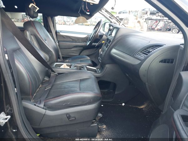 2017 DODGE GRAND CARAVAN GT — I5