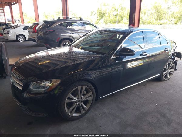 2018 MERCEDES-BENZ C 300 — I2