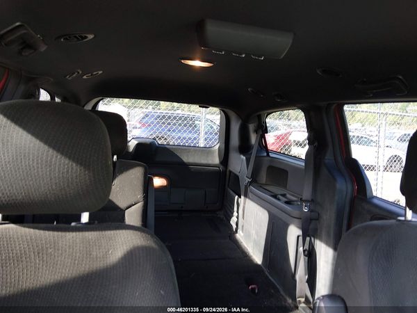 2015 DODGE GRAND CARAVAN SE PLUS — I8