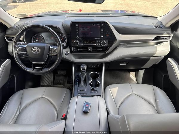 2021 TOYOTA HIGHLANDER XLE — I6