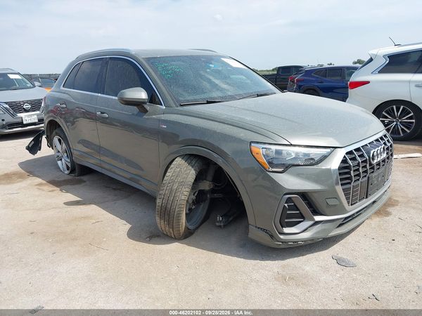 2022 AUDI Q3 — I1