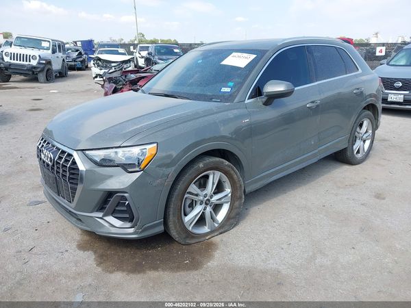 2022 AUDI Q3 — I2