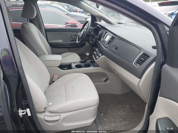 2018 KIA SEDONA LX — I5