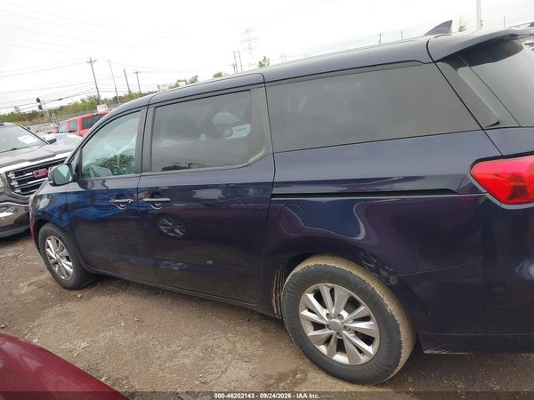2018 KIA SEDONA LX — I117