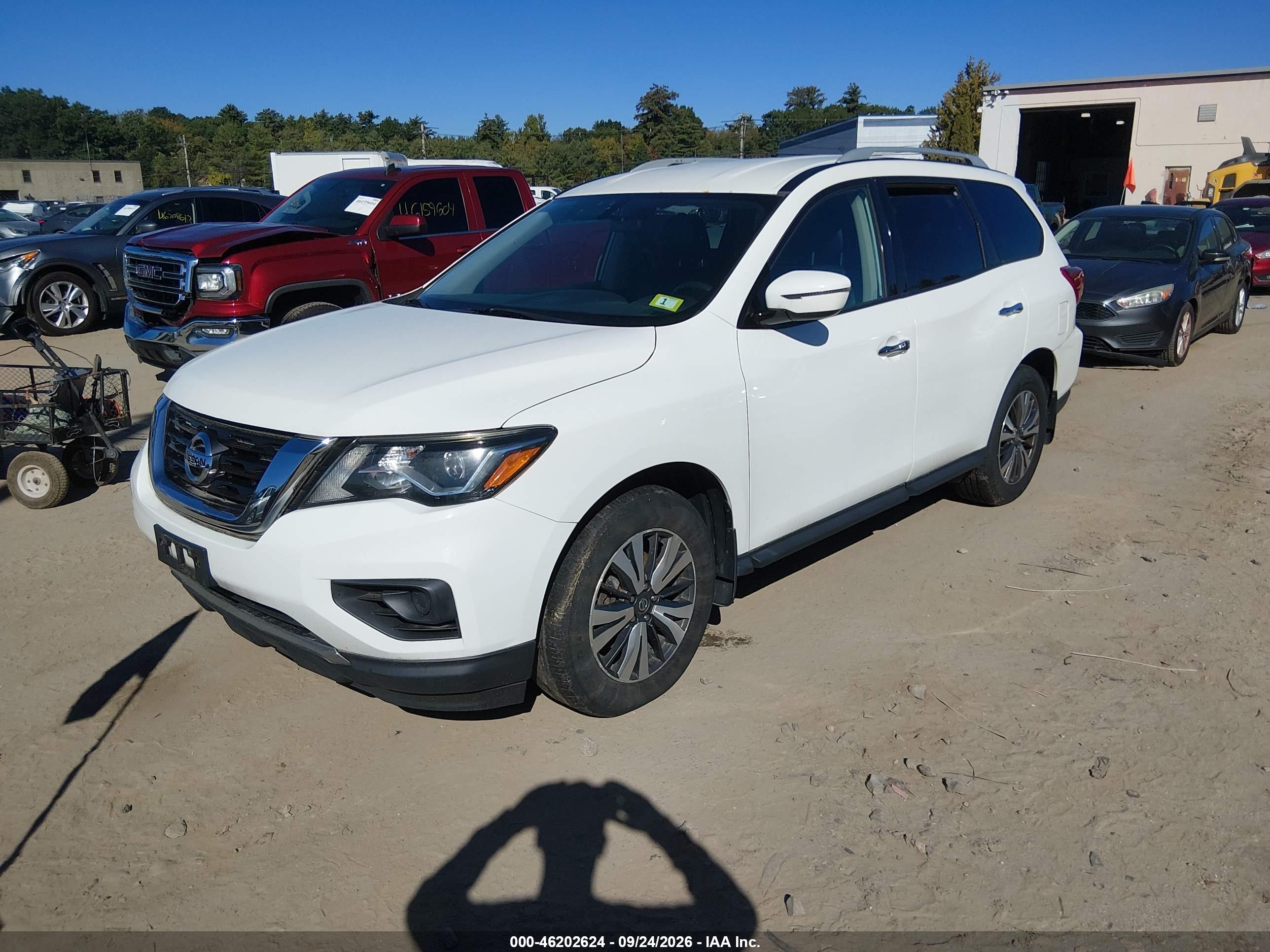 2019 NISSAN PATHFINDER S — I2