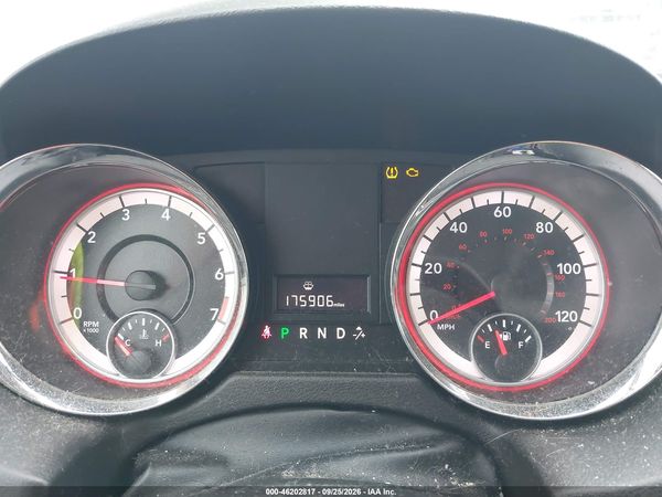 2013 DODGE GRAND CARAVAN SXT — I7