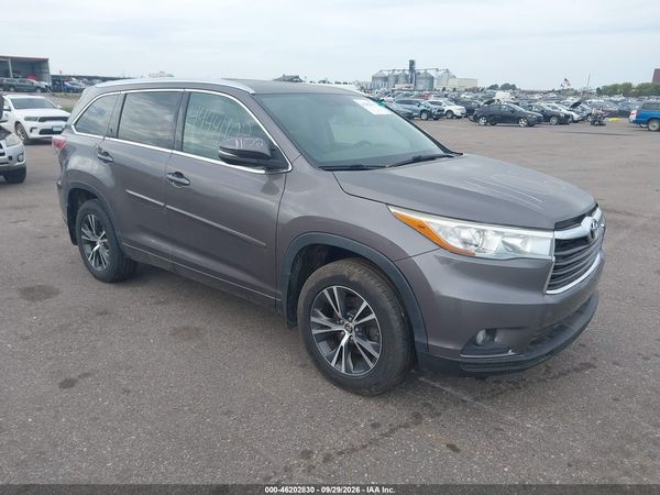 2016 TOYOTA HIGHLANDER XLE V6 — I1