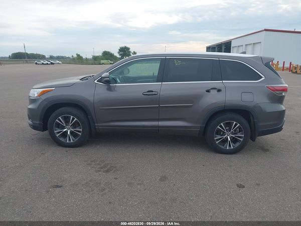 2016 TOYOTA HIGHLANDER XLE V6 — I117