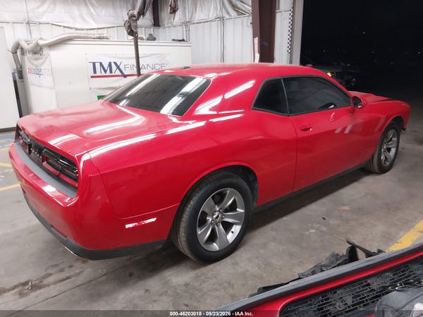 2016 DODGE CHALLENGER SXT — I4