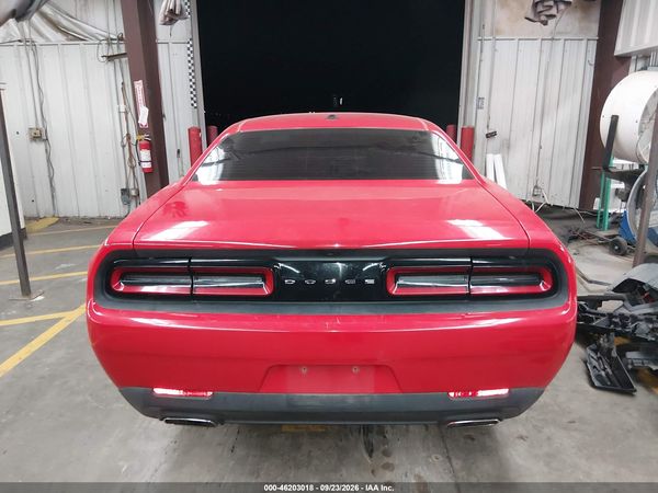 2016 DODGE CHALLENGER SXT — I119