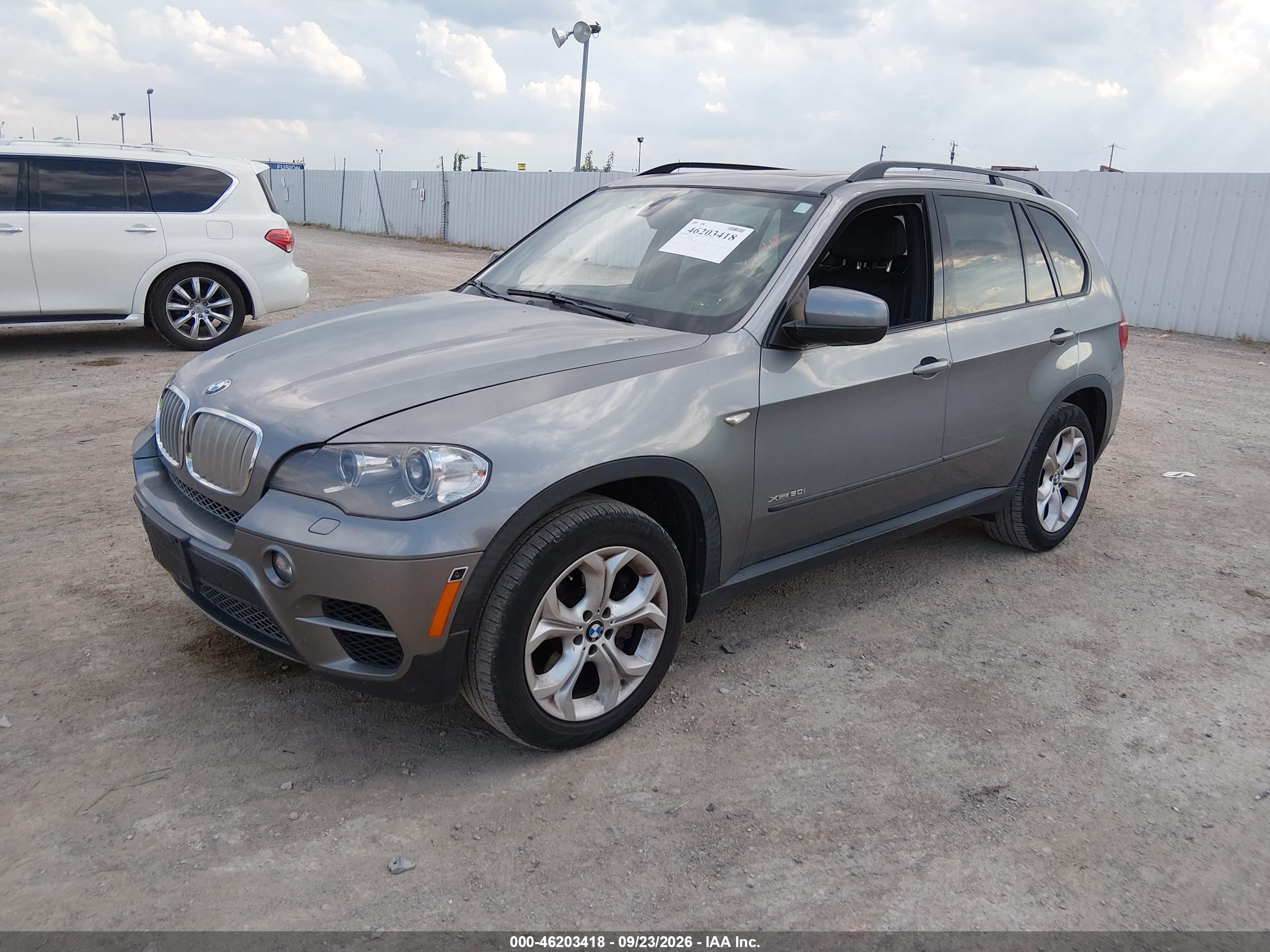 2013 BMW X5 XDRIVE50I — I2