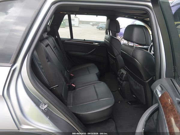 2013 BMW X5 XDRIVE50I — I8