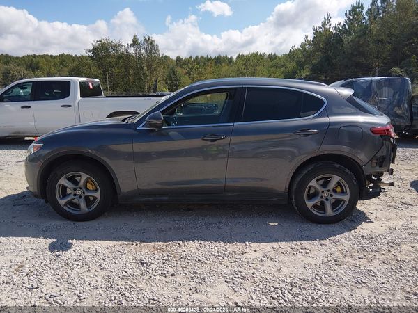 2018 ALFA ROMEO STELVIO AWD — I117