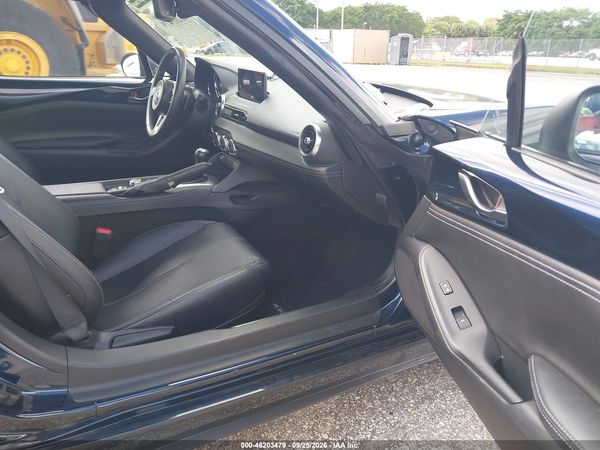 2025 MAZDA MX-5 MIATA RF GRAND TOURING — I5