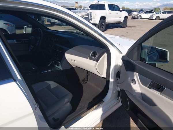 2013 MERCEDES-BENZ C-CLASS C 250 SPORT — I5