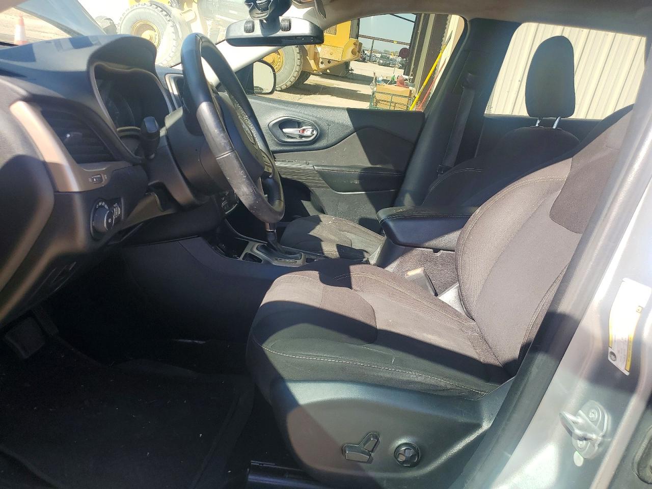 2017 JEEP CHEROKEE LATITUDE FWD