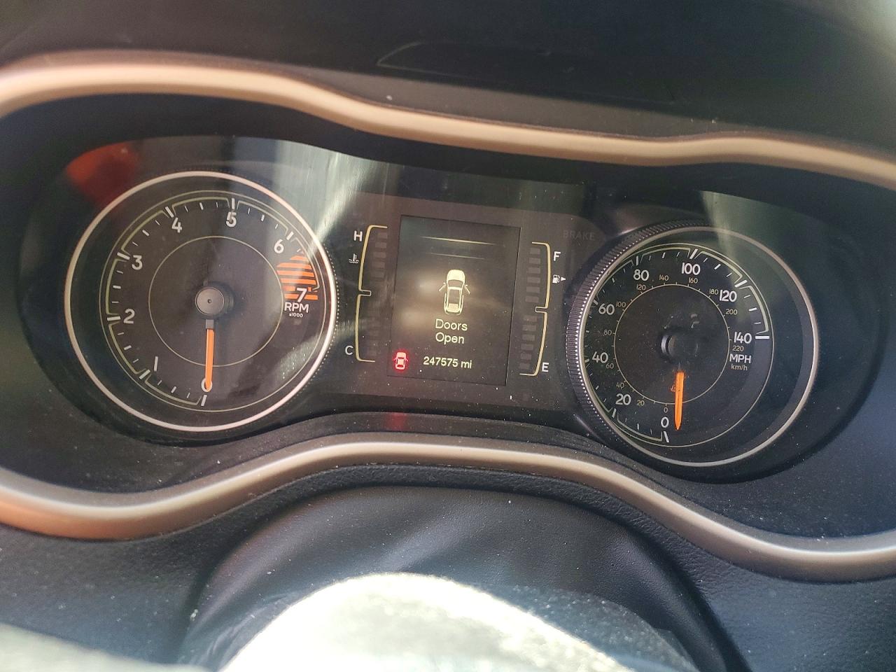 2017 JEEP CHEROKEE LATITUDE FWD