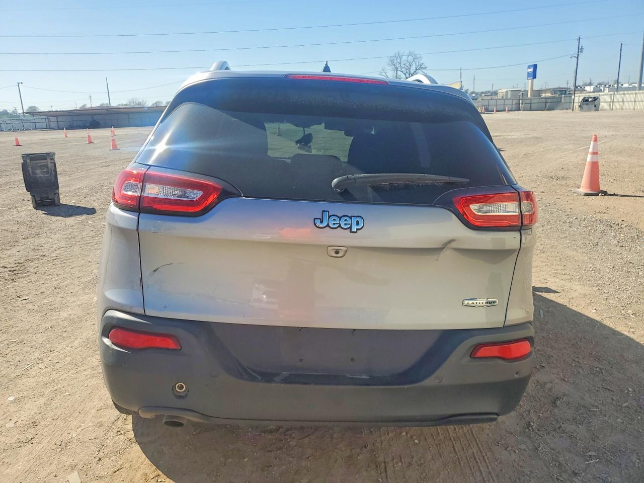 2017 JEEP CHEROKEE LATITUDE FWD
